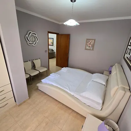 Appartement Raili *