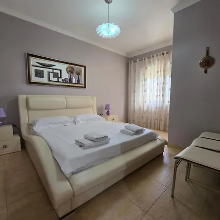 Raili Apartment *